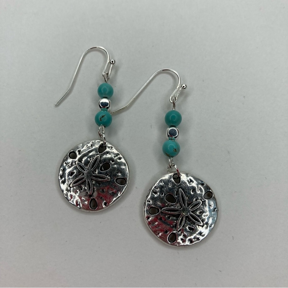 💰 𝕊 𝕠 𝕝 𝕕 💰 Sand Dollar and Turquoise Dangle Earrings - Picture 11 of 15
